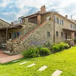 Appartement House With Wood-fired Oven Near *