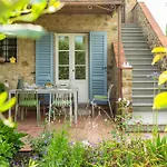 House With Wood-fired Oven Near Appartement Arezzo
