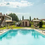 Appartement House With Wood-fired Oven Near *