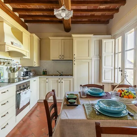 House With Wood-fired Oven Near Appartement