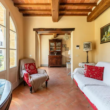 House With Wood-fired Oven Near